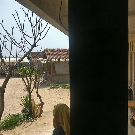 Hotel Kampoeng Drini Brono Екстериор снимка