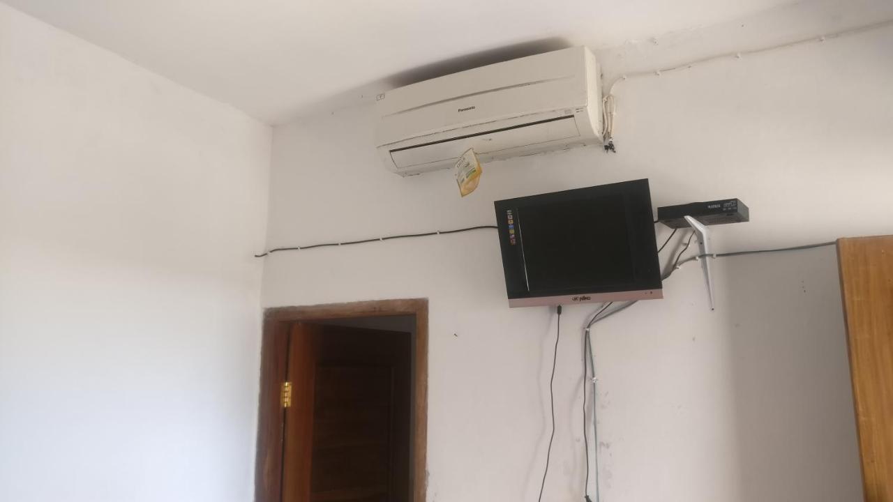 Hotel Kampoeng Drini Brono Екстериор снимка
