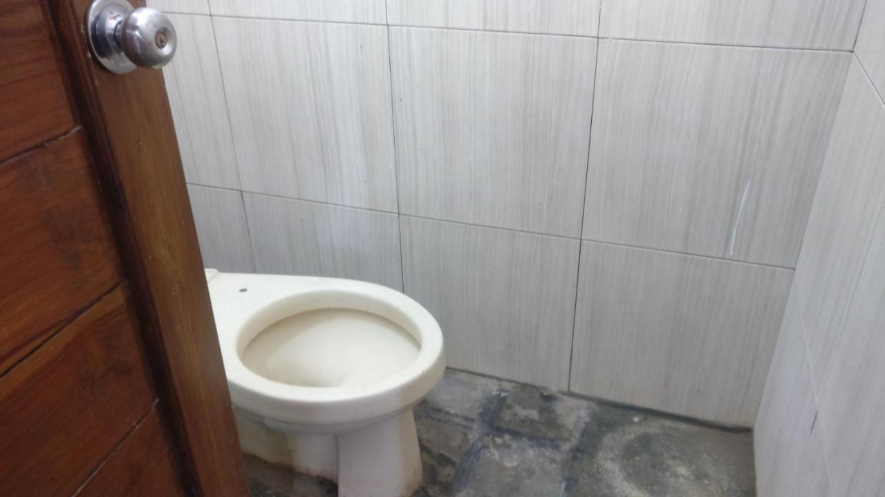 Hotel Kampoeng Drini Brono Екстериор снимка