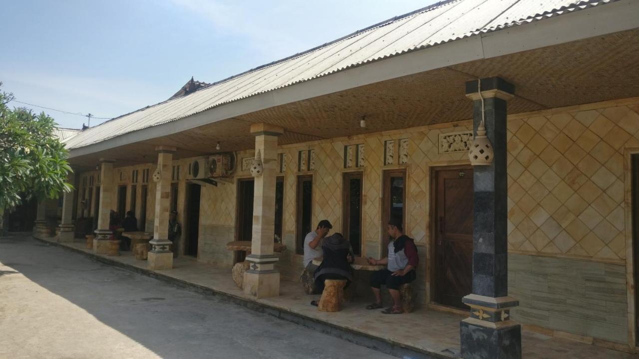 Hotel Kampoeng Drini Brono Екстериор снимка