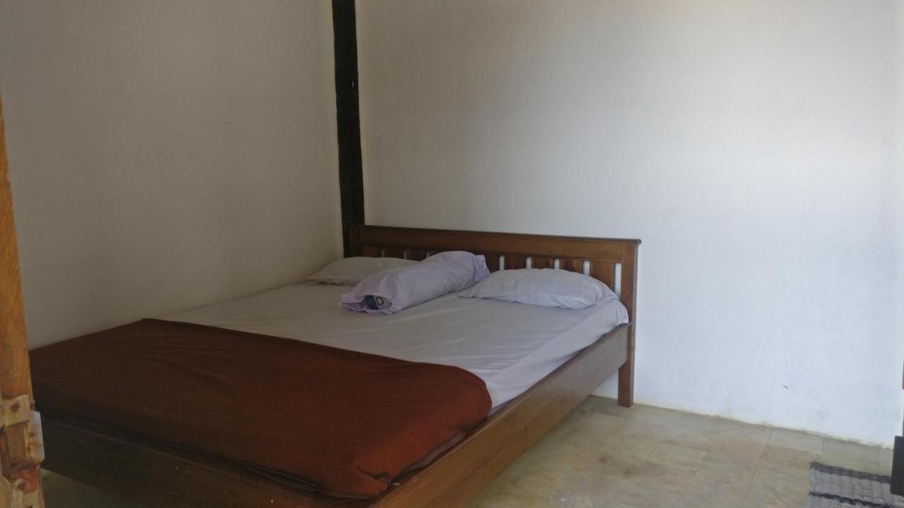 Hotel Kampoeng Drini Brono Екстериор снимка